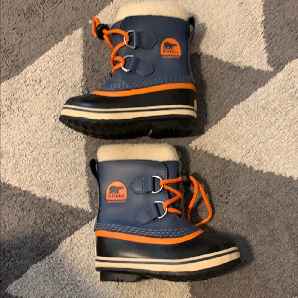 Toddler Sorel snow boots